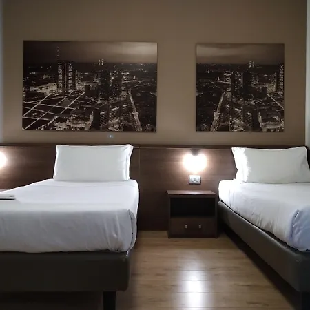 Nuovo Hotel Italia-2